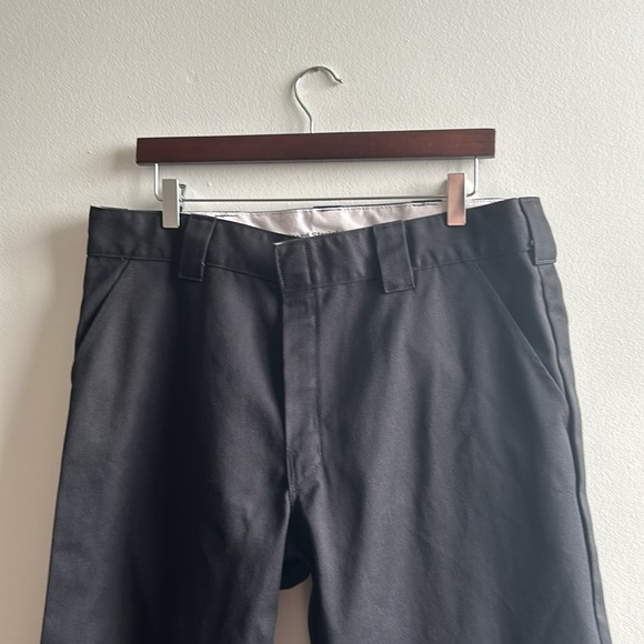 Dickies Dress Pants Relaxed Straight 38 X 30 - Picture 2 of 5